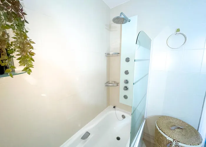 Apartman Modern With Terrace - 2 Min From The Estepona