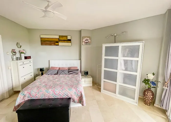 Apartment Modern With Terrace - 2 Min From The *