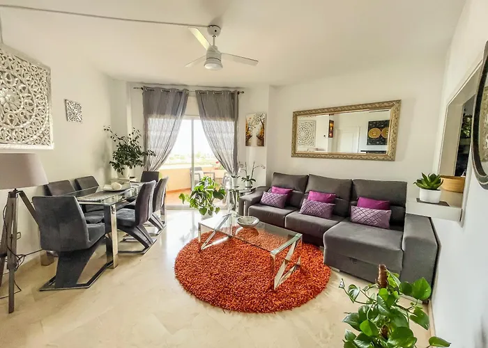 Modern With Terrace - 2 Min From The Apartman Estepona