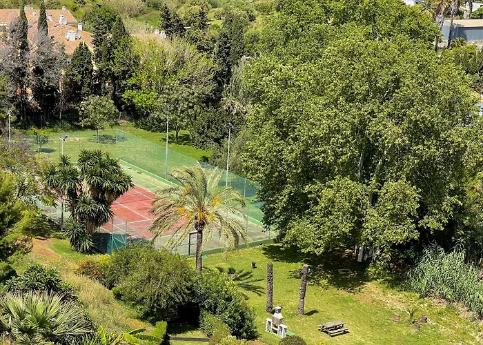 Modern With Terrace - 2 Min From The *