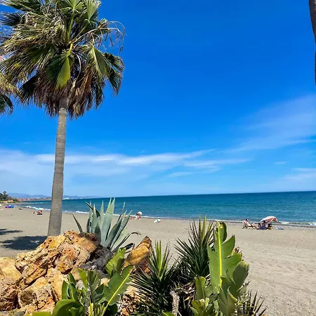 Modern With Terrace - 2 Min From The Estepona