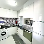Modern With Terrace - 2 Min From The *